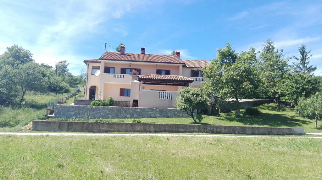 Zule Apartment Roc Bagian luar foto