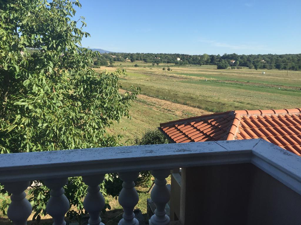 Zule Apartment Roc Bagian luar foto